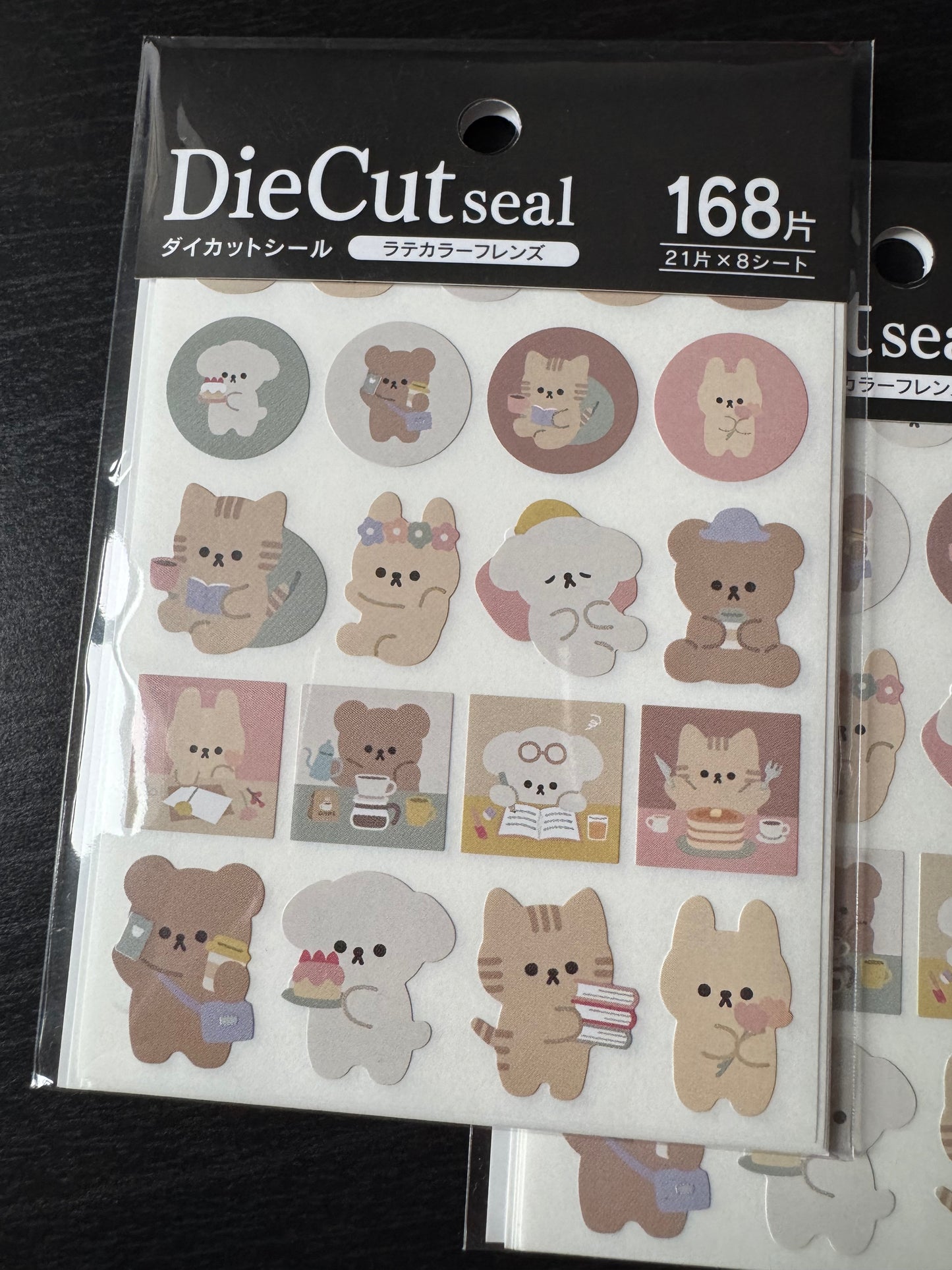 die cut seal - bear and cat